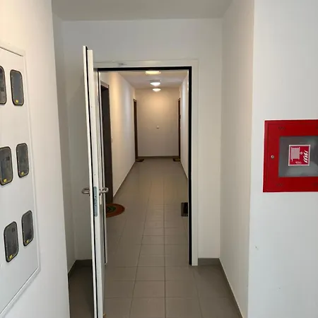 Slatki Leon Sa Private Parking