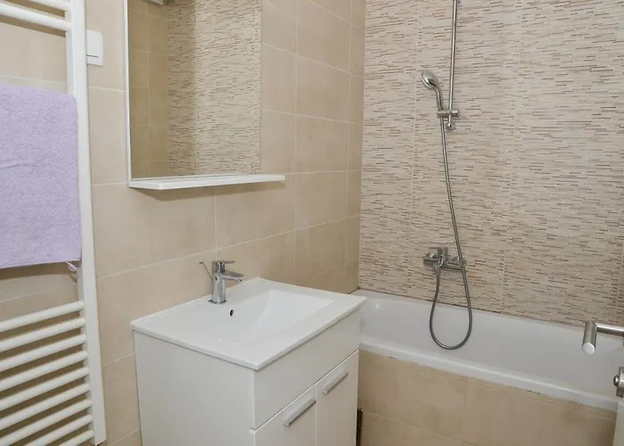 Apartmán Leon Sa Privatnim Parkingom Zadar